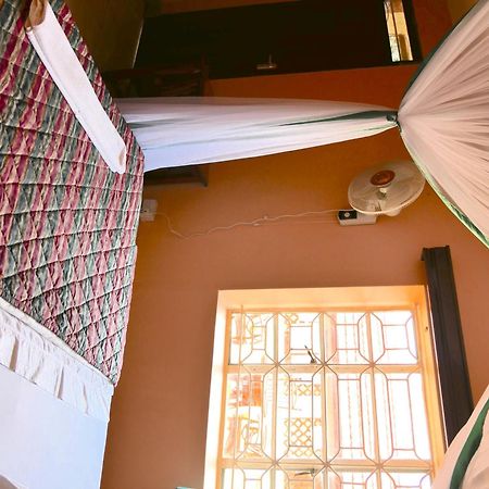 Hotel Acacia City Kampala Zewnętrze zdjęcie