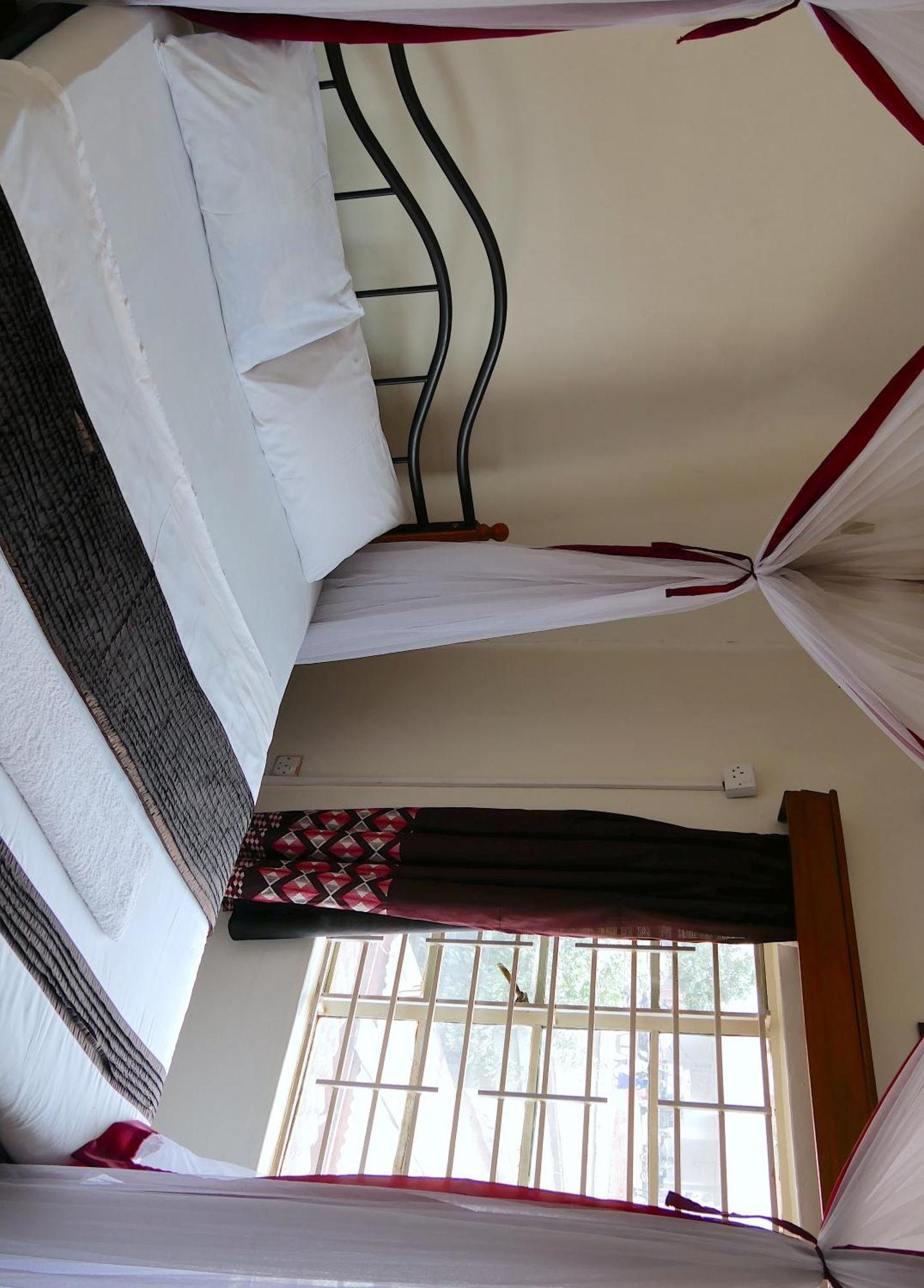 Hotel Acacia City Kampala Zewnętrze zdjęcie