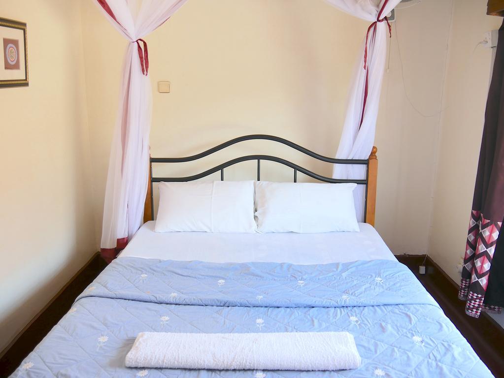 Hotel Acacia City Kampala Zewnętrze zdjęcie
